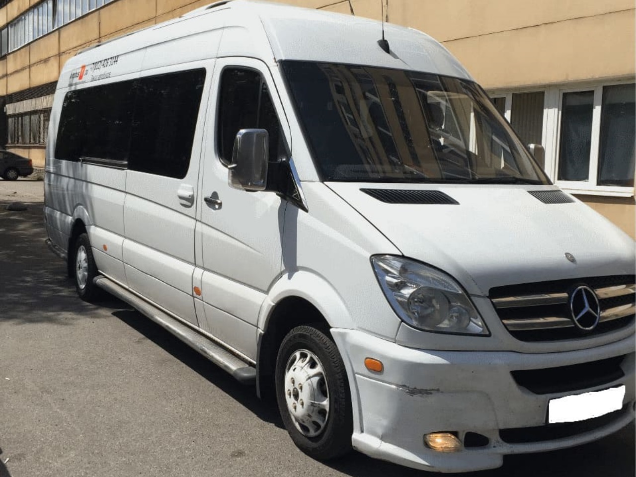 Mercedes-Benz Sprinter Mercedes-Benz Sprinter